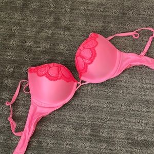 Victoria’s Secret Hot Pink Lace Push-up Bra